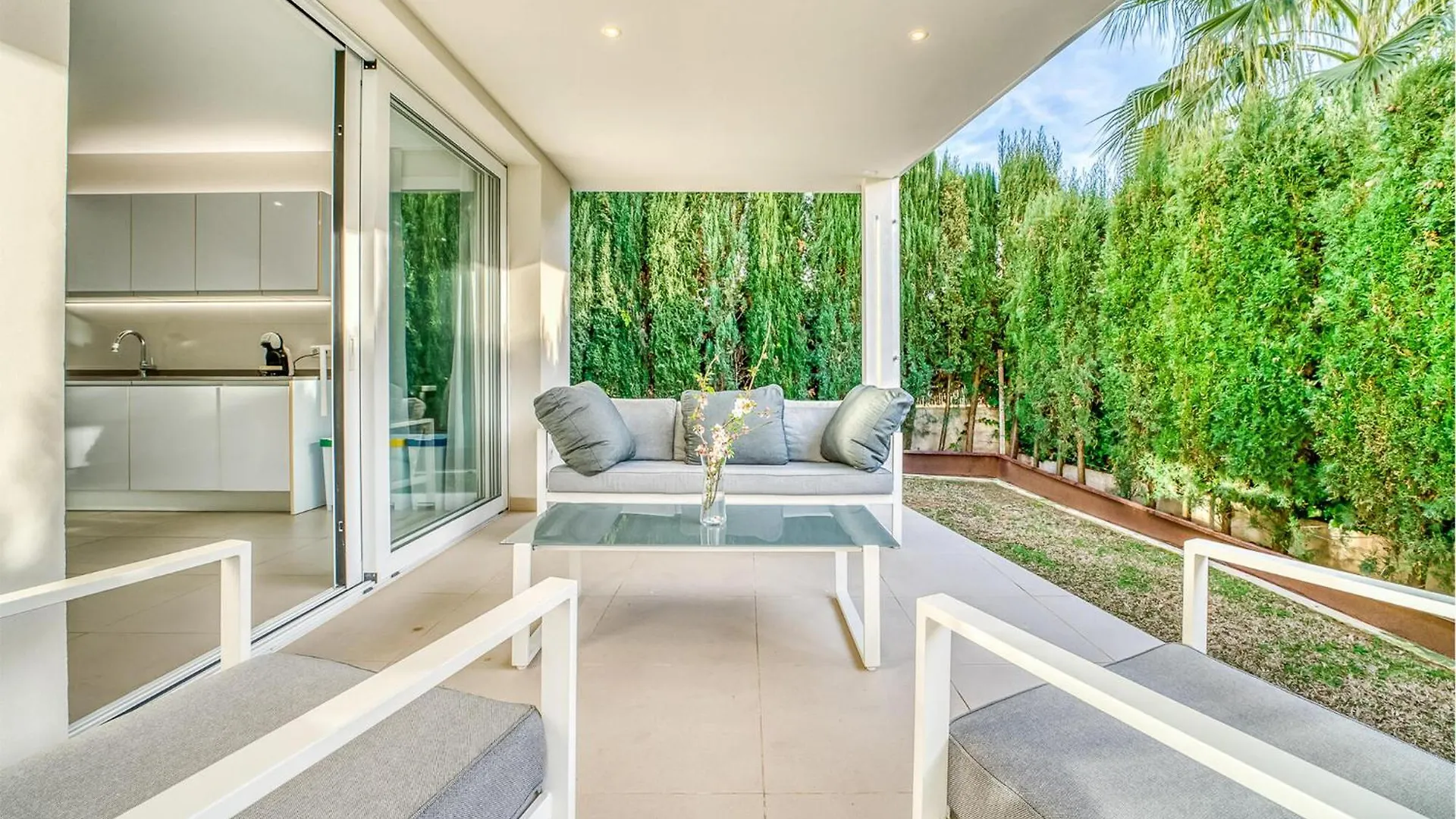 Lovely Home In Alcudia With Kitchen 0*, 阿尔库迪亚