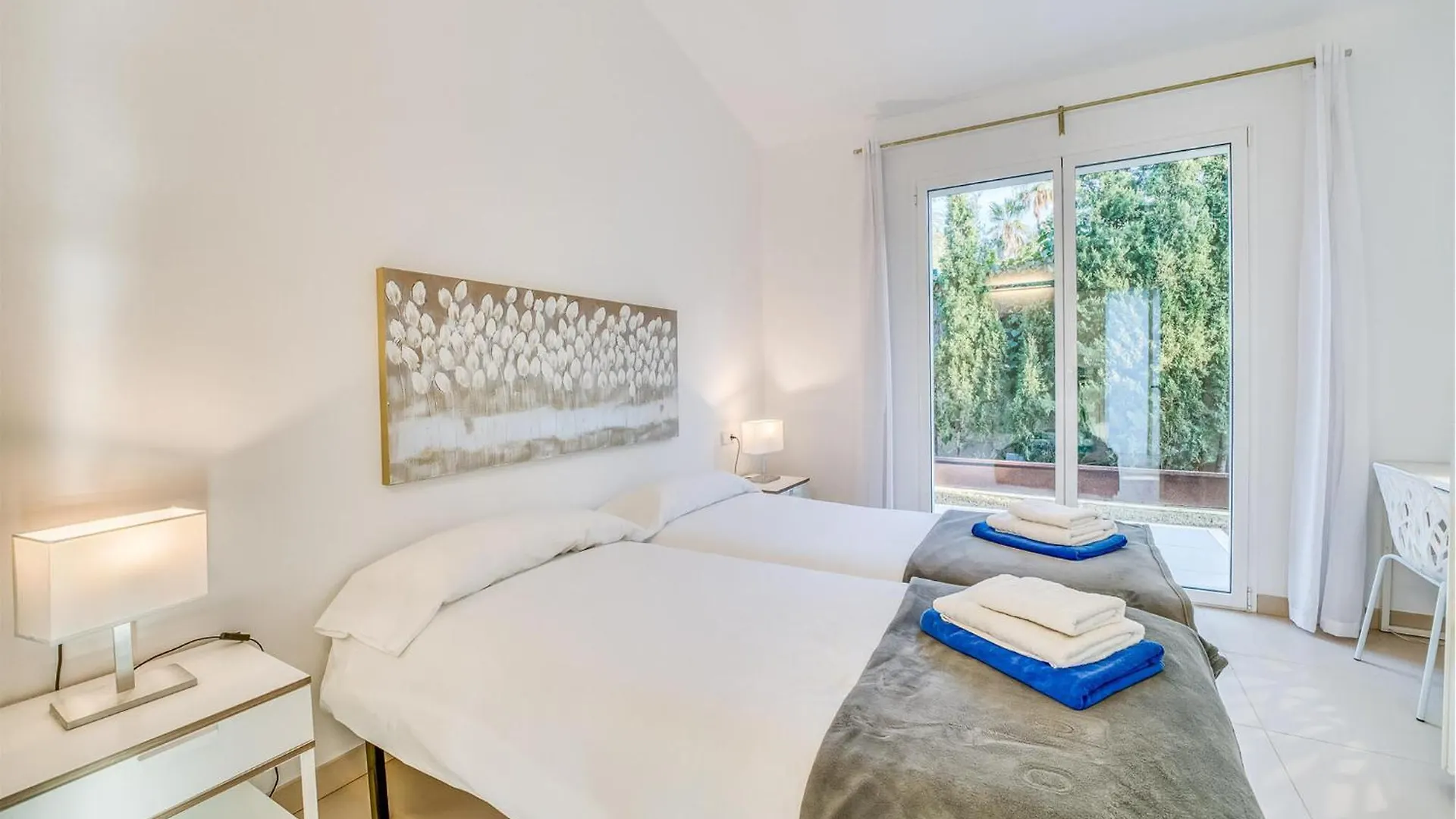 度假居 Lovely Home In Alcudia With Kitchen