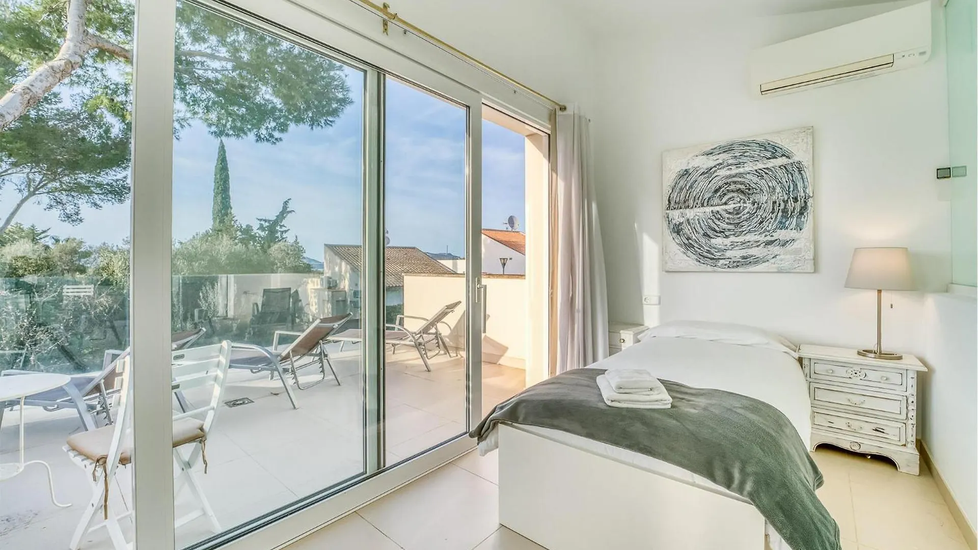 Lovely Home In Alcudia With Kitchen 西班牙