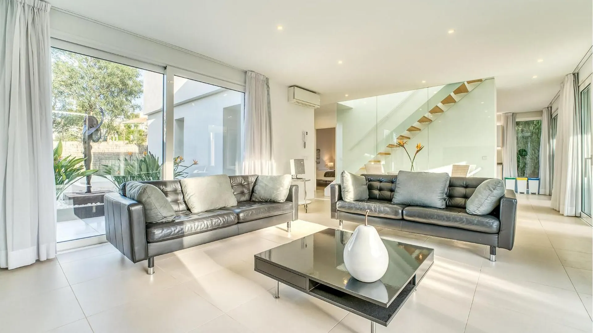 Dom wakacyjny Lovely Home In Alcudia With Kitchen