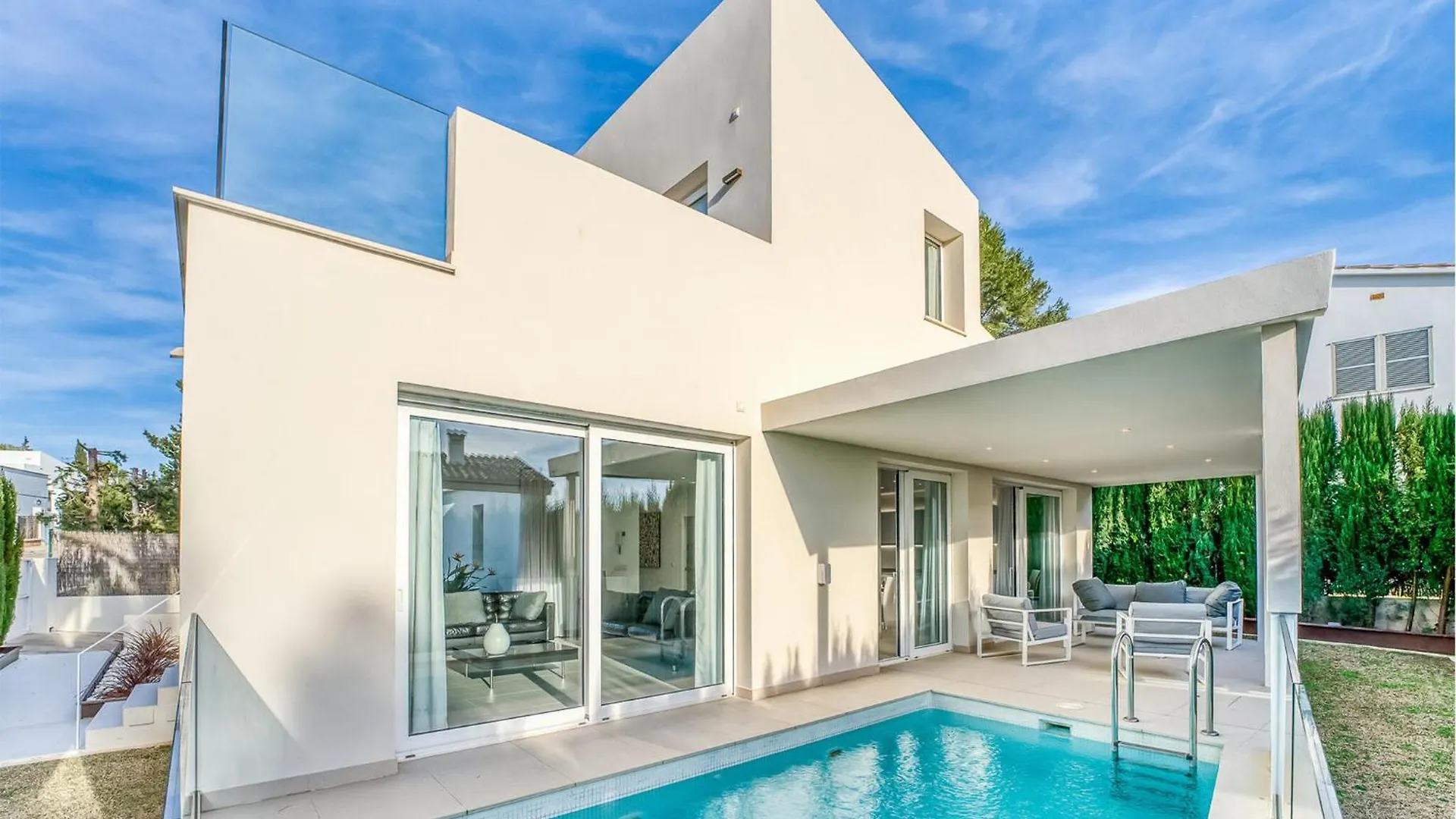 Lovely Home In Alcudia With Kitchen